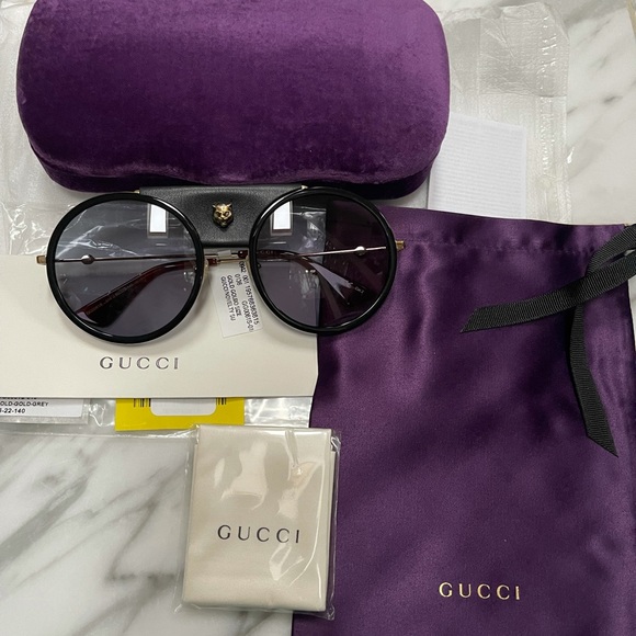 GUCCI UNISEX ROUND SUNGLASSES WITH DETACHABLE BLACK LEATHER & LOGO TIGER HEAD - Picture 16 of 16